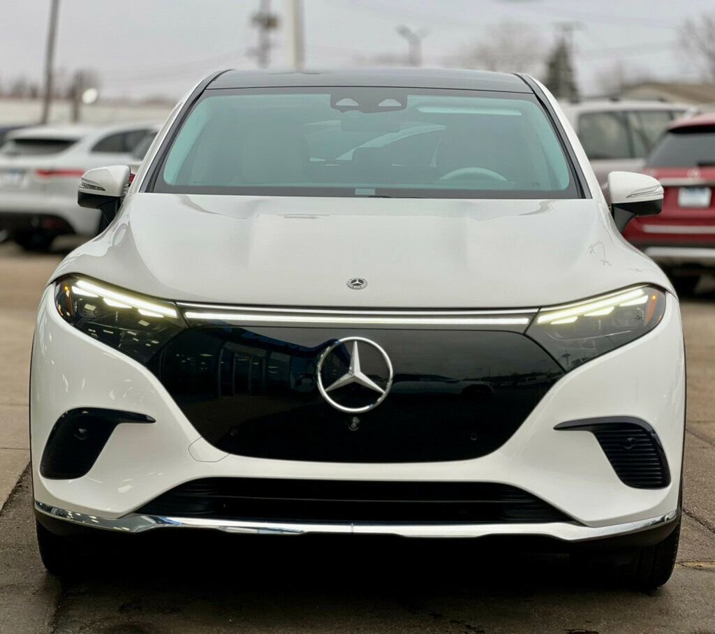 Used 2023 Mercedes-Benz EQS 450+ SUV image 40