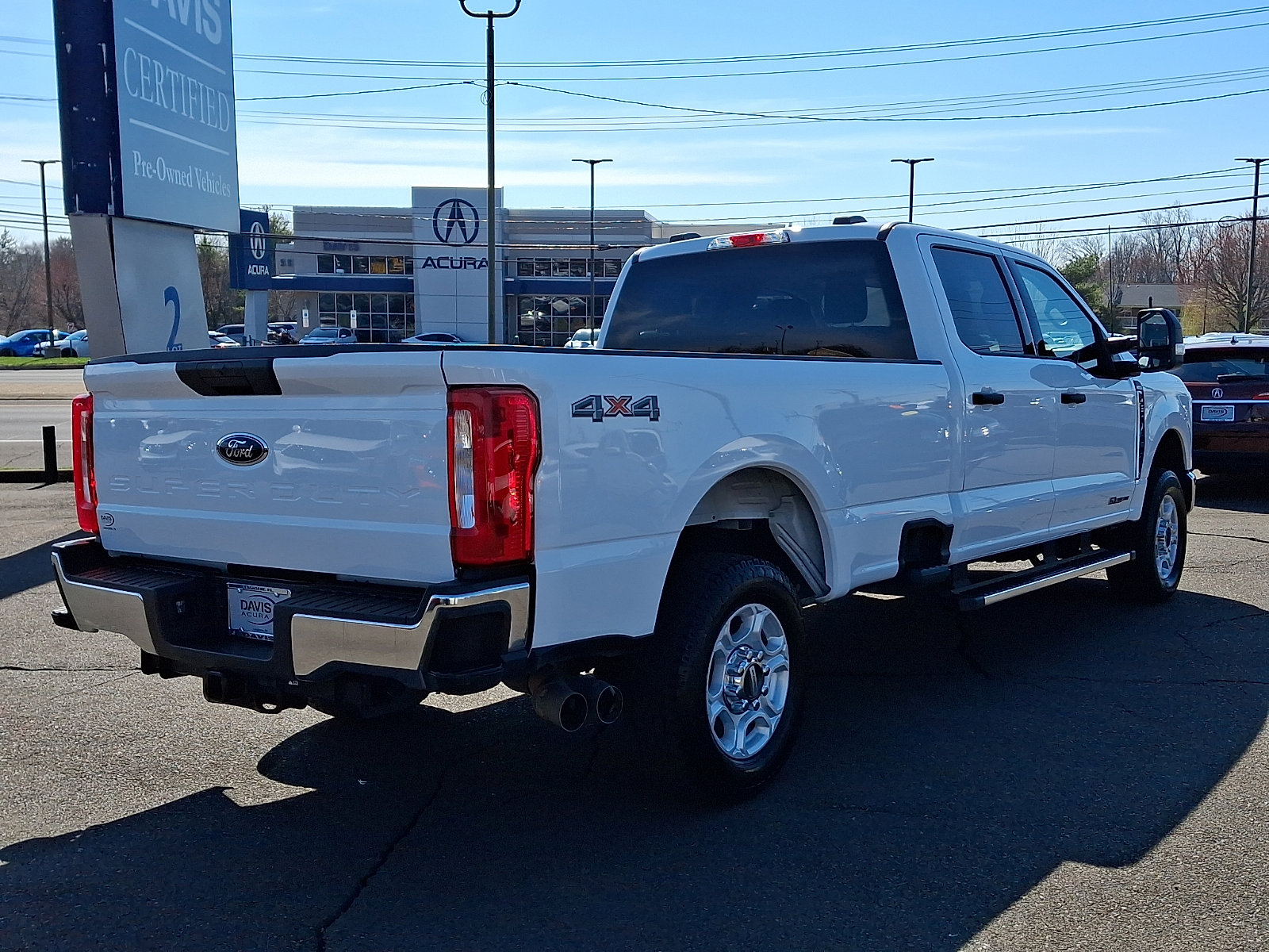 Used 2025 Ford F250 XLT image 4