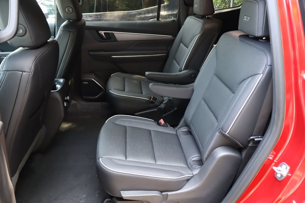 New 2026 Buick Enclave Sport Touring w/ Power Package FWD image 21