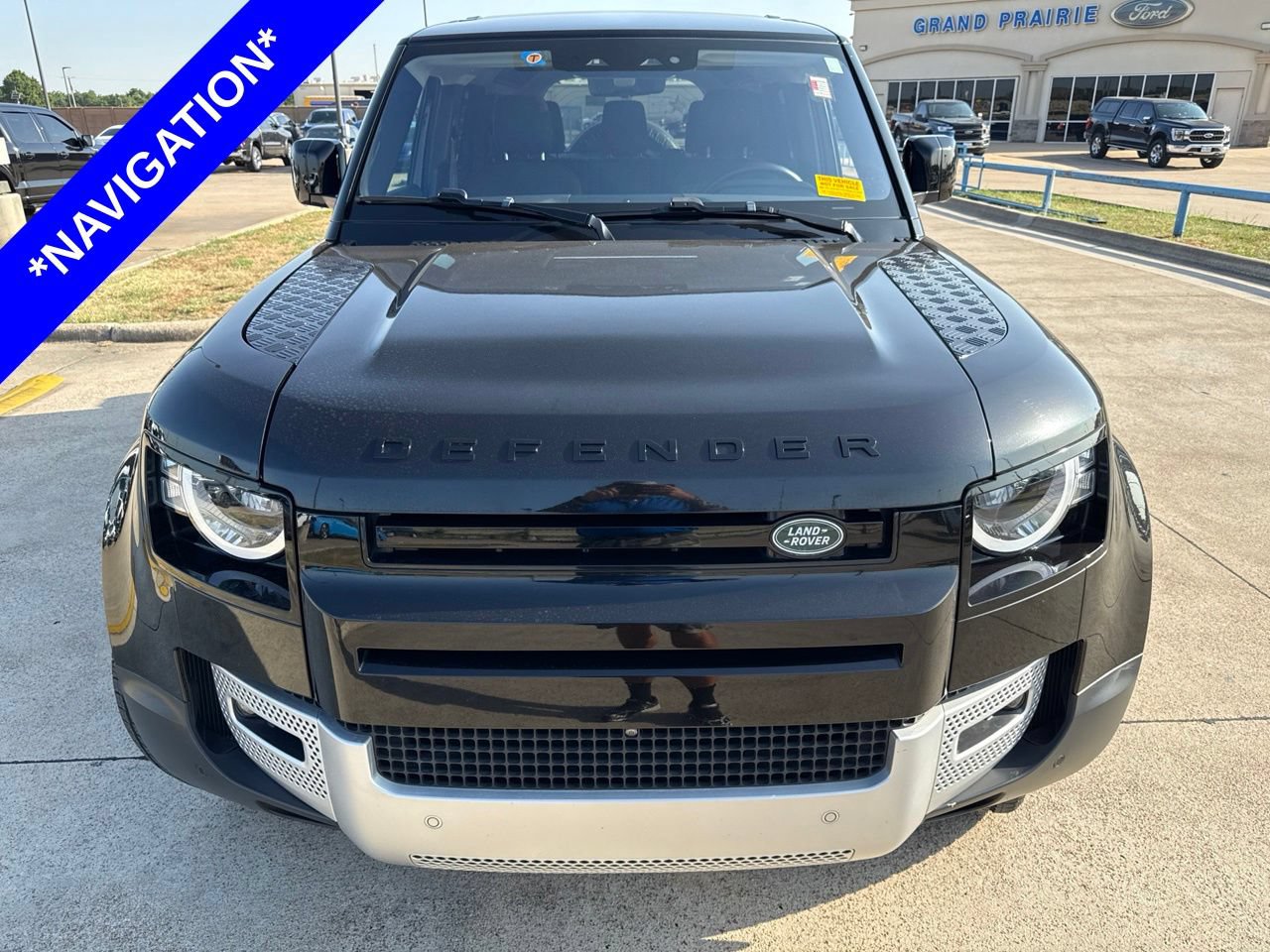 Used 2020 Land Rover Defender 110 S AWD/4WD image 2