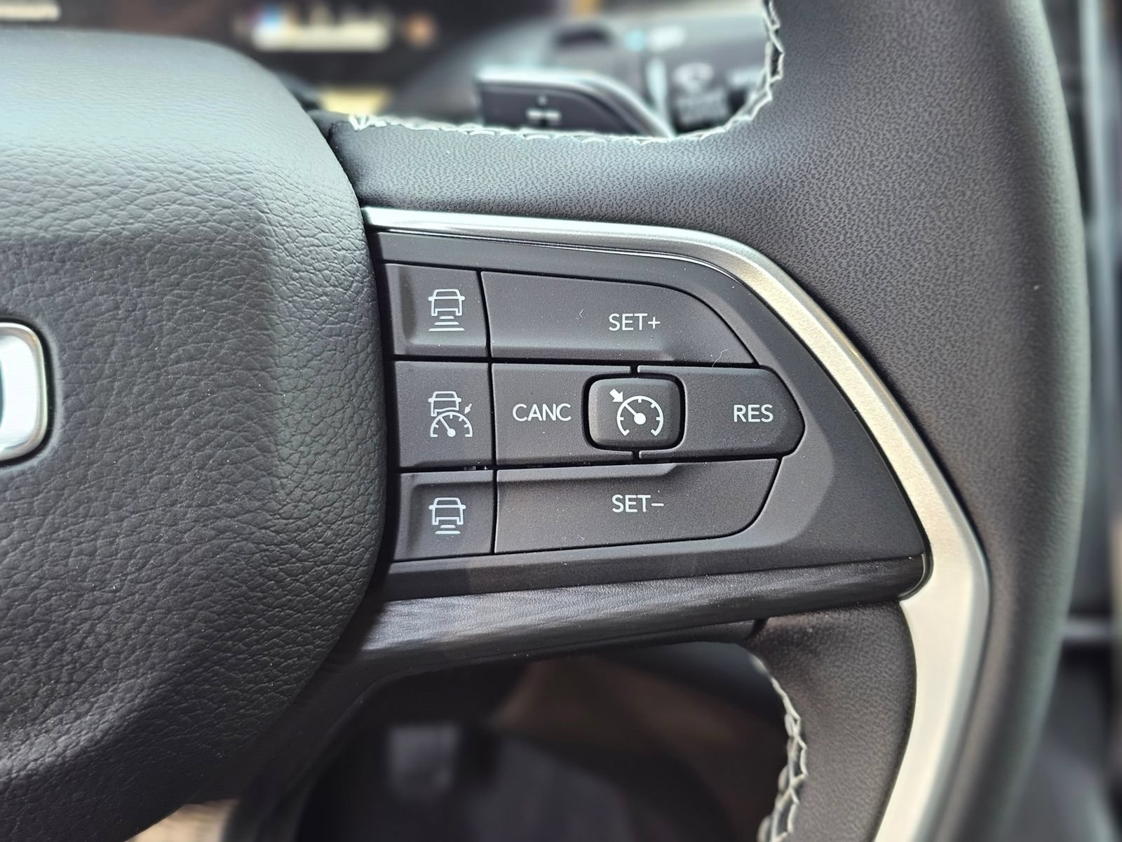 New 2026 Jeep Grand Cherokee Laredo RWD image 16