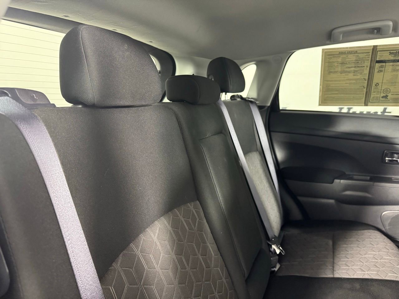 Used 2025 Mitsubishi Outlander Sport AWD image 30