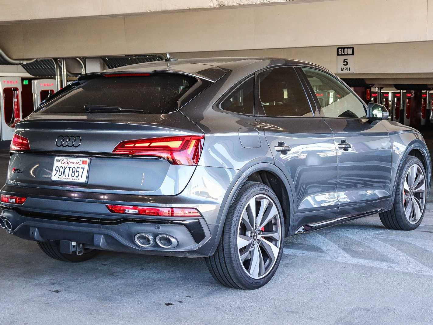 Used 2023 Audi SQ5 Premium Plus w/ Premium Plus Package AWD/4WD image 4