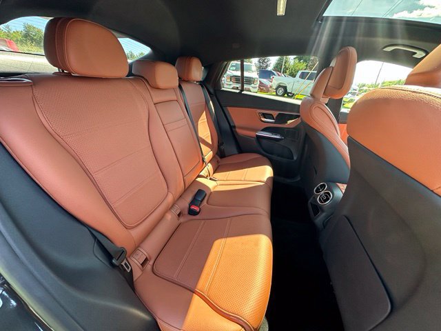 Certified 2025 Mercedes-Benz GLC 300 4MATIC image 21