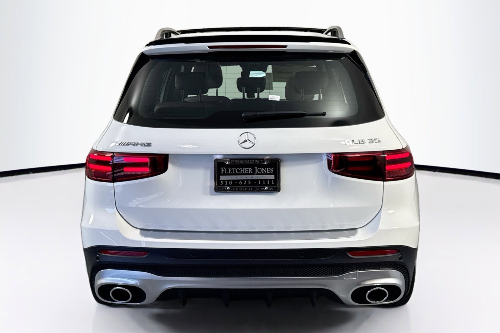 New 2025 Mercedes-Benz GLB 35 AMG 4MATIC image 6