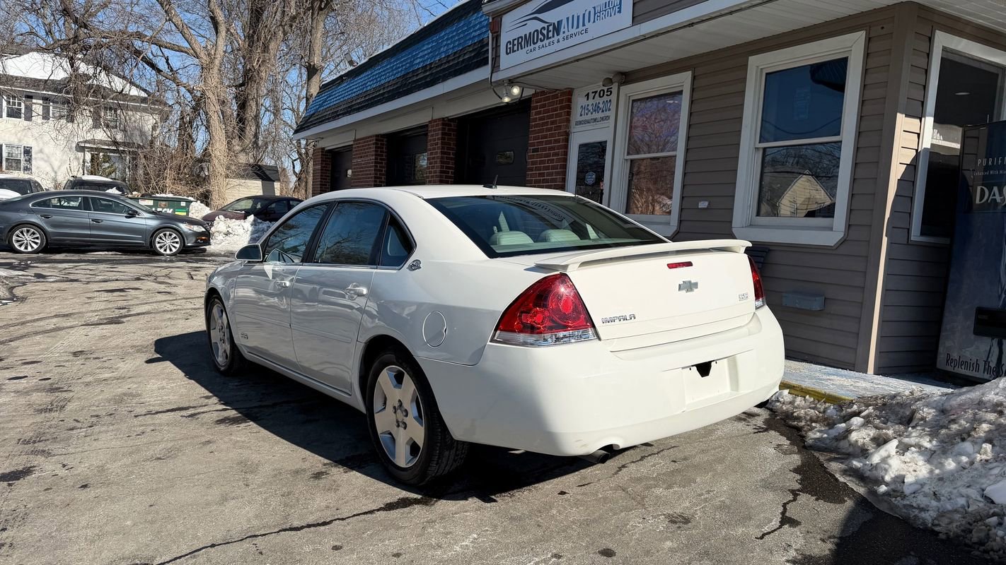 Used 2008 Chevrolet Impala SS w/ Convenience Package image 3