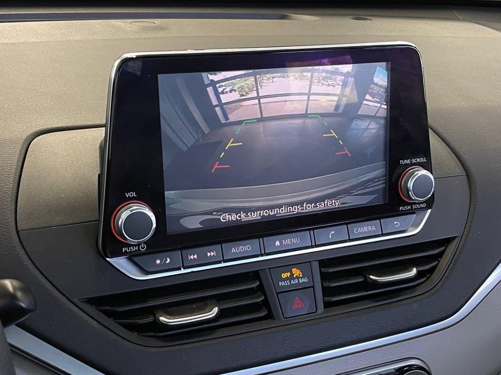 Used 2020 Nissan Altima 2.5 S FWD image 17