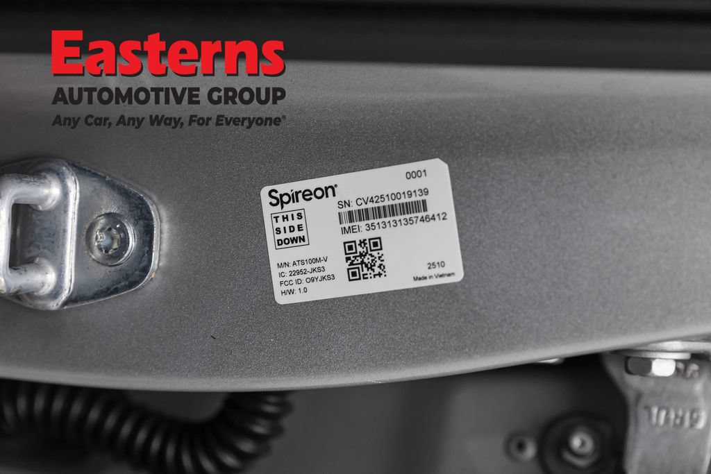 Used 2025 Nissan Pathfinder SV FWD image 38
