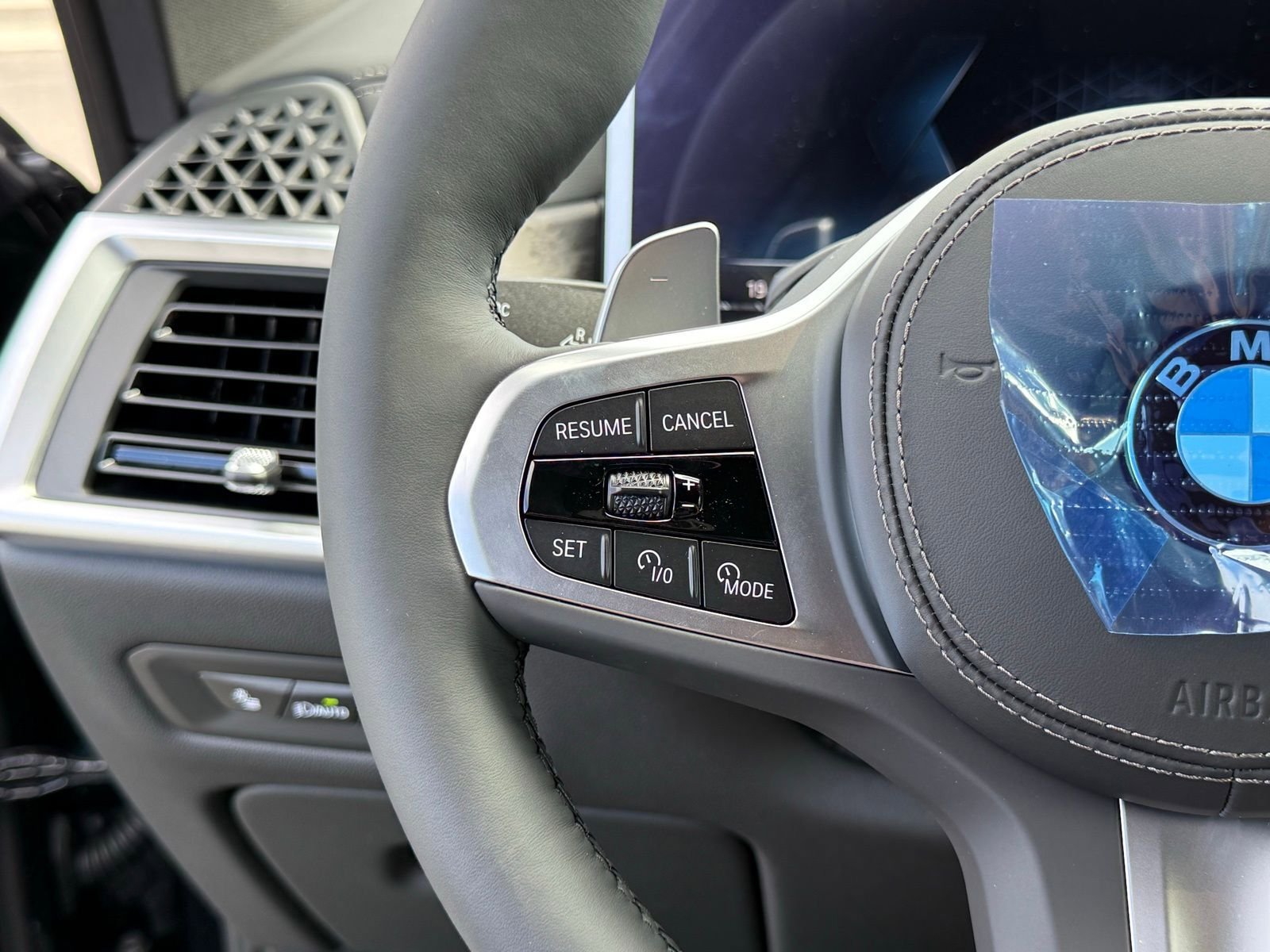 New 2026 BMW X5 sDrive40i RWD image 25