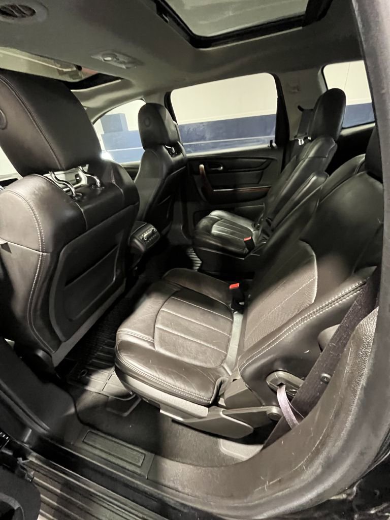 Used 2014 Chevrolet Traverse LTZ w/ LPO, 'HIT The Road' Package image 6