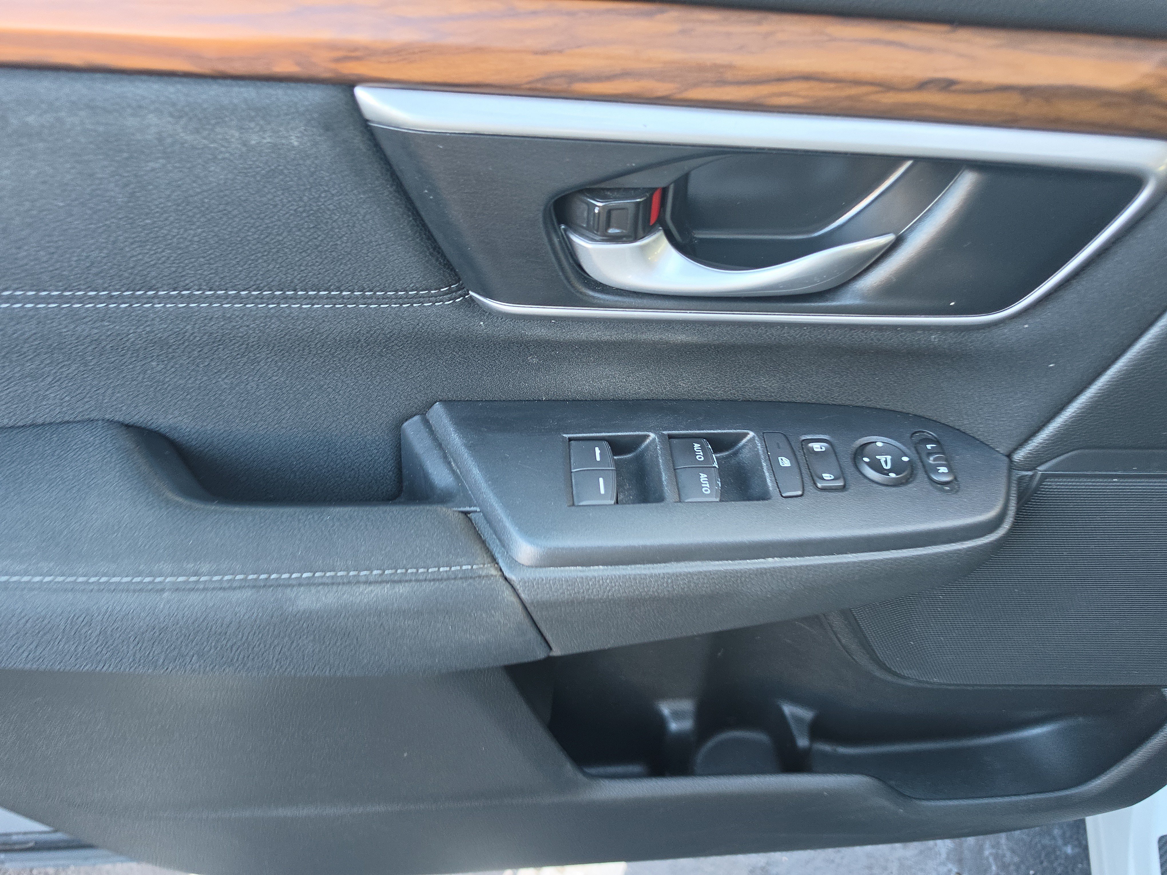 Used 2020 Honda CR-V EX image 15