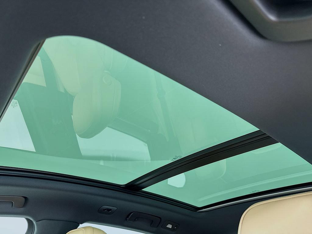 New 2026 Porsche Macan S AWD/4WD image 23