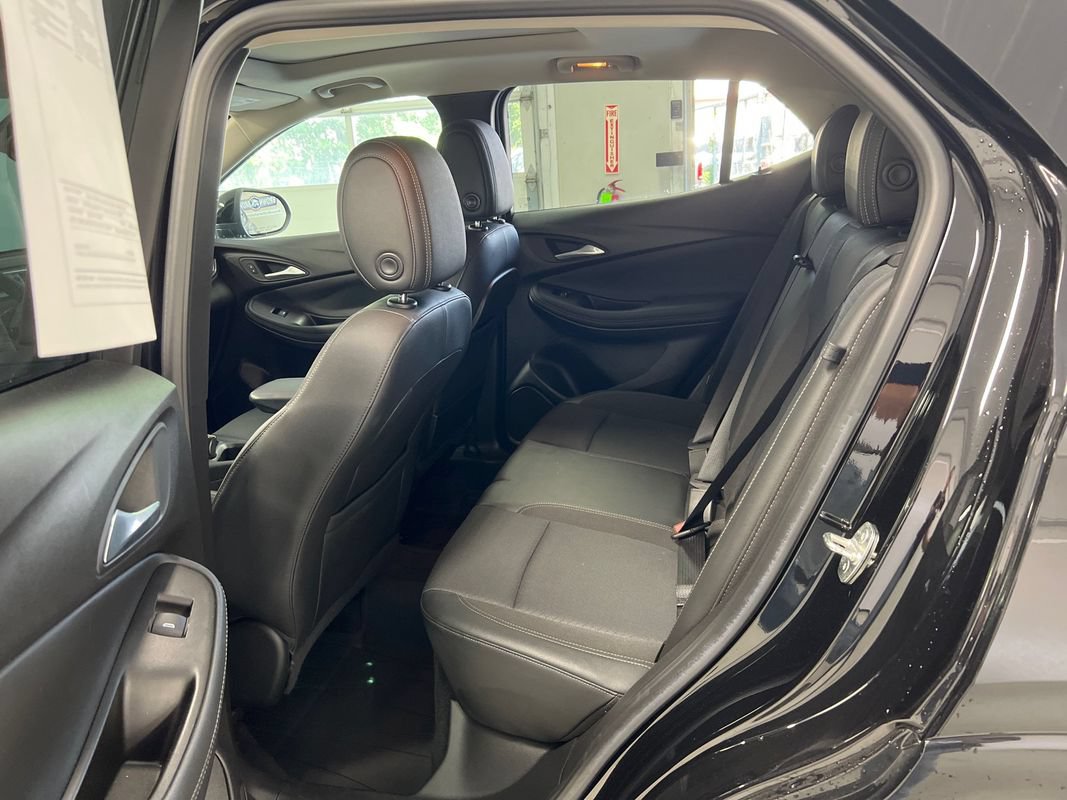Used 2022 Buick Encore GX Select w/ Experience Buick Package AWD/4WD image 15