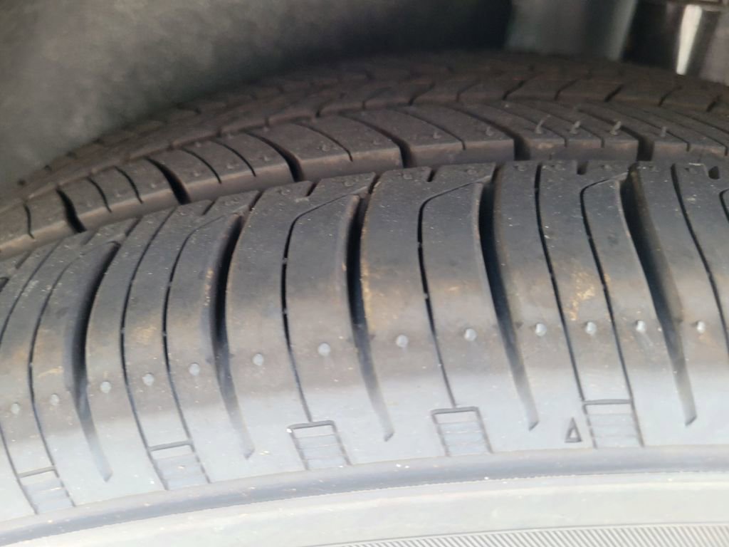 New 2026 Honda HR-V EX-L image 12