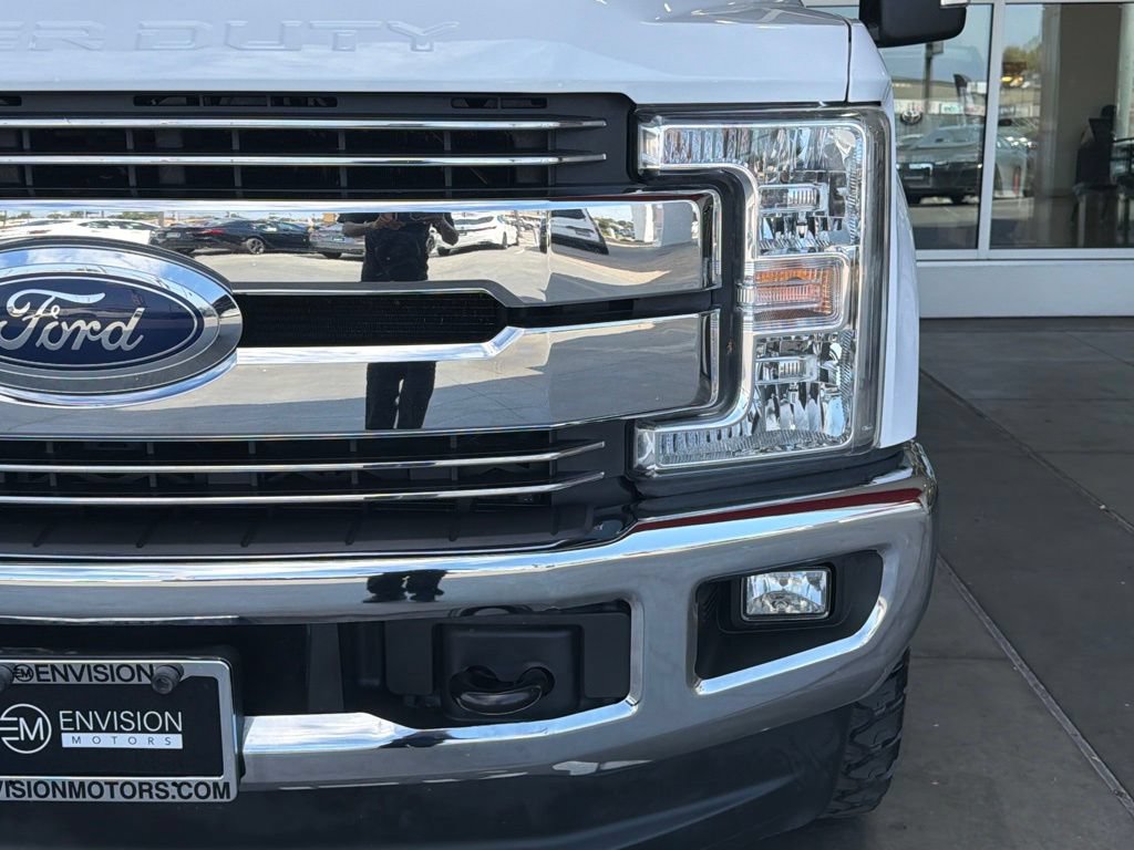 Used 2019 Ford F250 Lariat w/ Lariat Value Package AWD/4WD image 5
