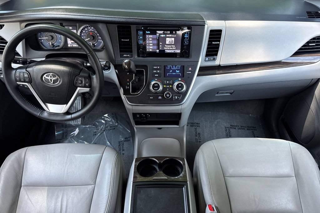 Used 2015 Toyota Sienna XLE w/ XLE Navigation Package AWD/4WD image 12