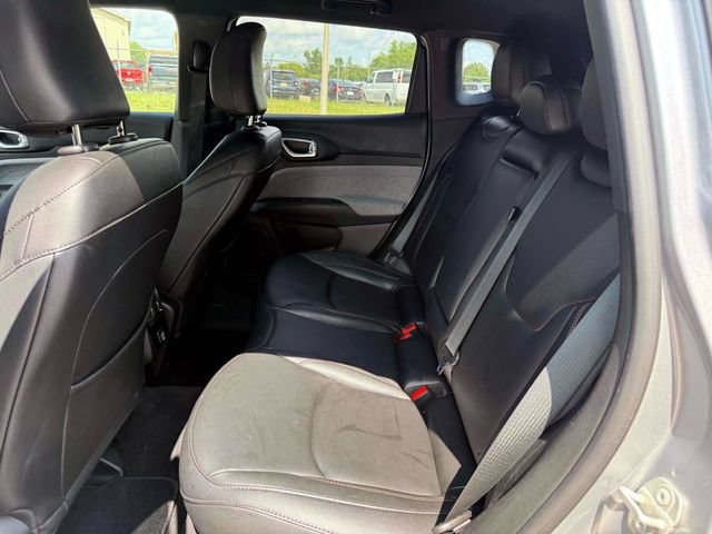 Certified 2024 Jeep Compass Latitude AWD/4WD image 12