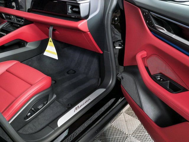 New 2026 Porsche Macan Electric image 25