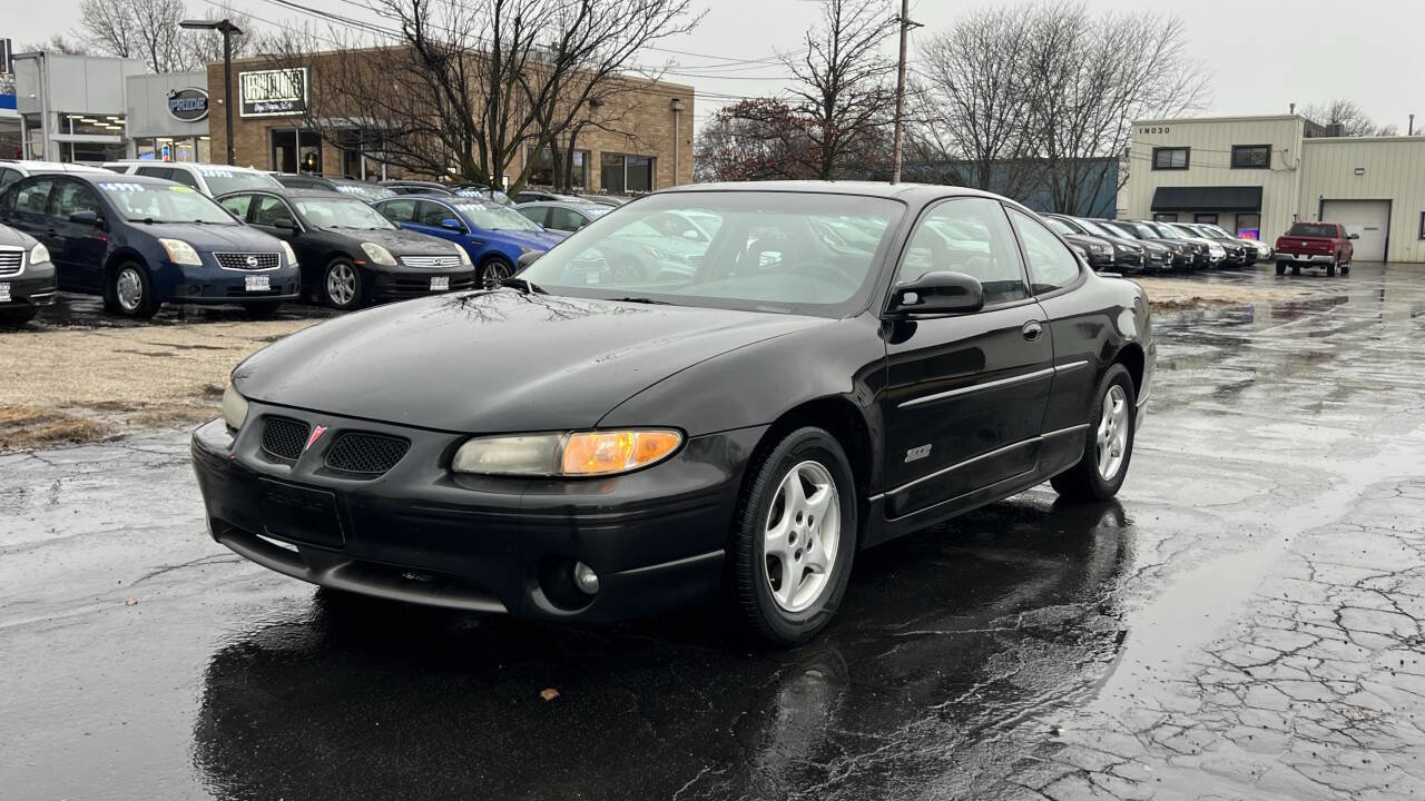 Used 1997 Pontiac Grand Prix GT w/ Opt Pkg image 1