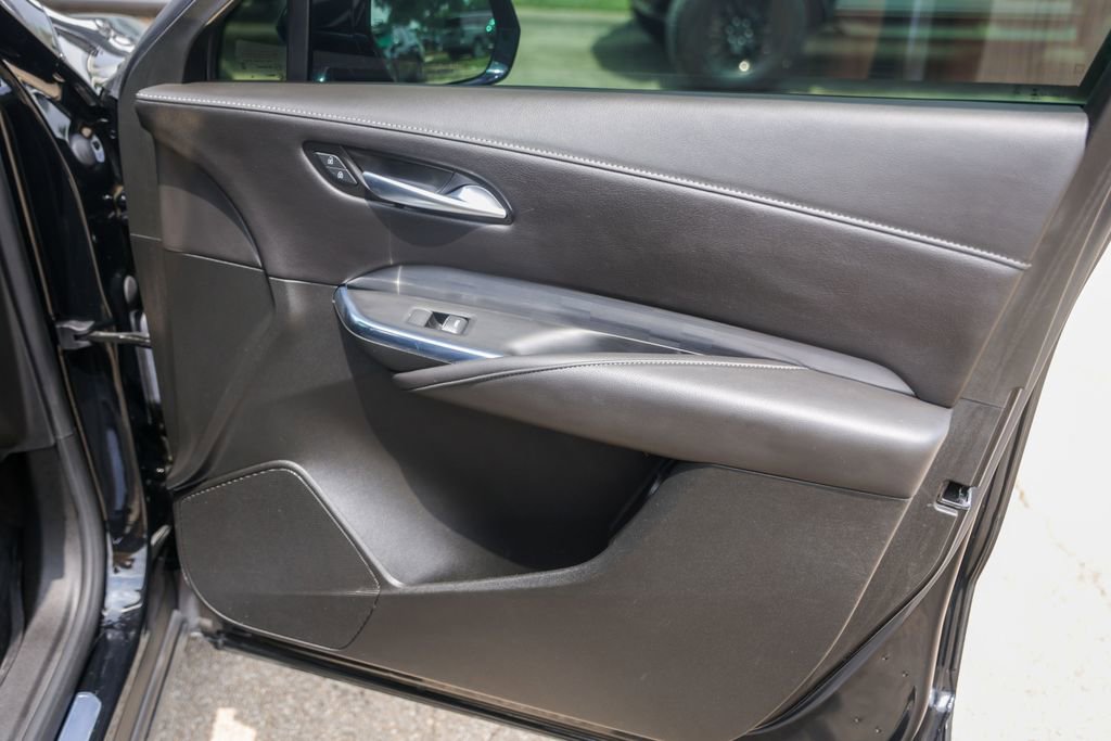 Certified 2024 Cadillac XT4 Premium Luxury w/ Cold Weather Package FWD image 29