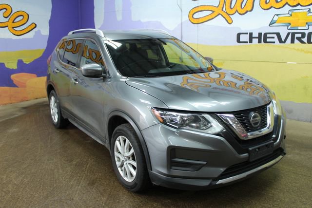 Used 2018 Nissan Rogue SV image 4