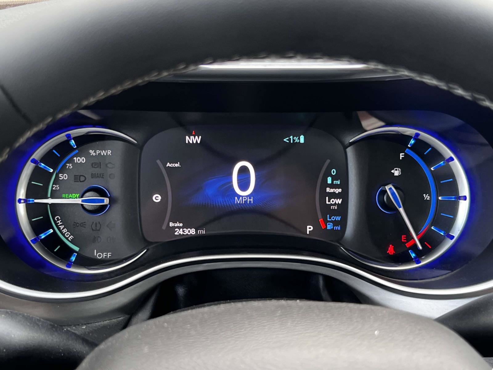 Used 2022 Chrysler Pacifica Limited w/ S Appearance Package image 18