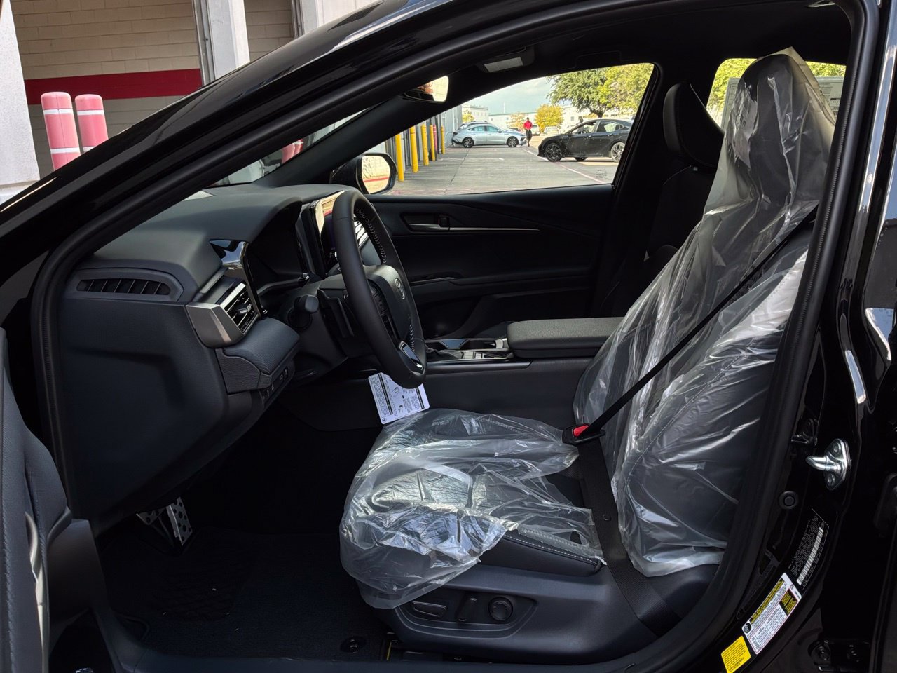 New 2026 Toyota Camry SE FWD image 9