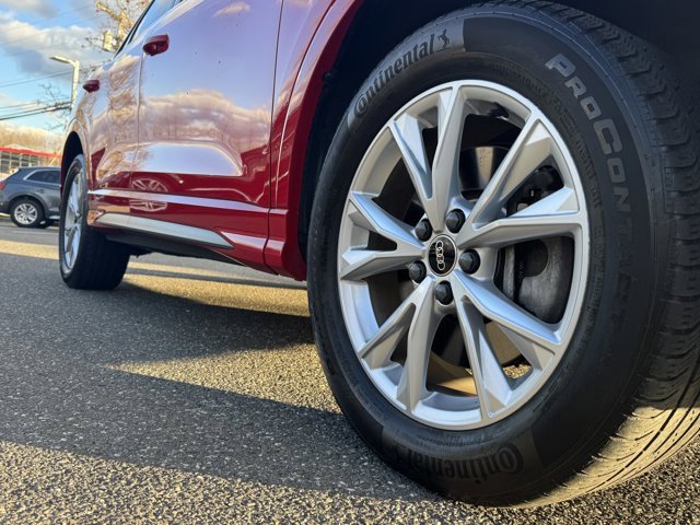 Used 2023 Audi Q3 2.0T Premium Plus w/ Premium Plus Package image 9