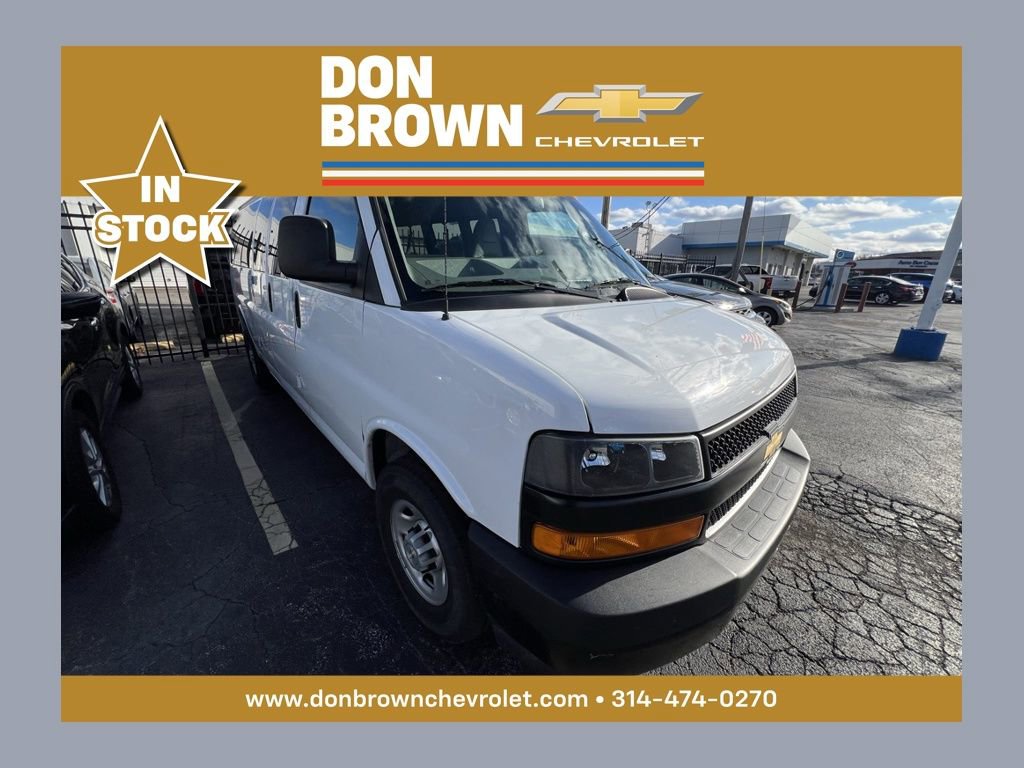 Used 2023 Chevrolet Express 3500 LS RWD image 1