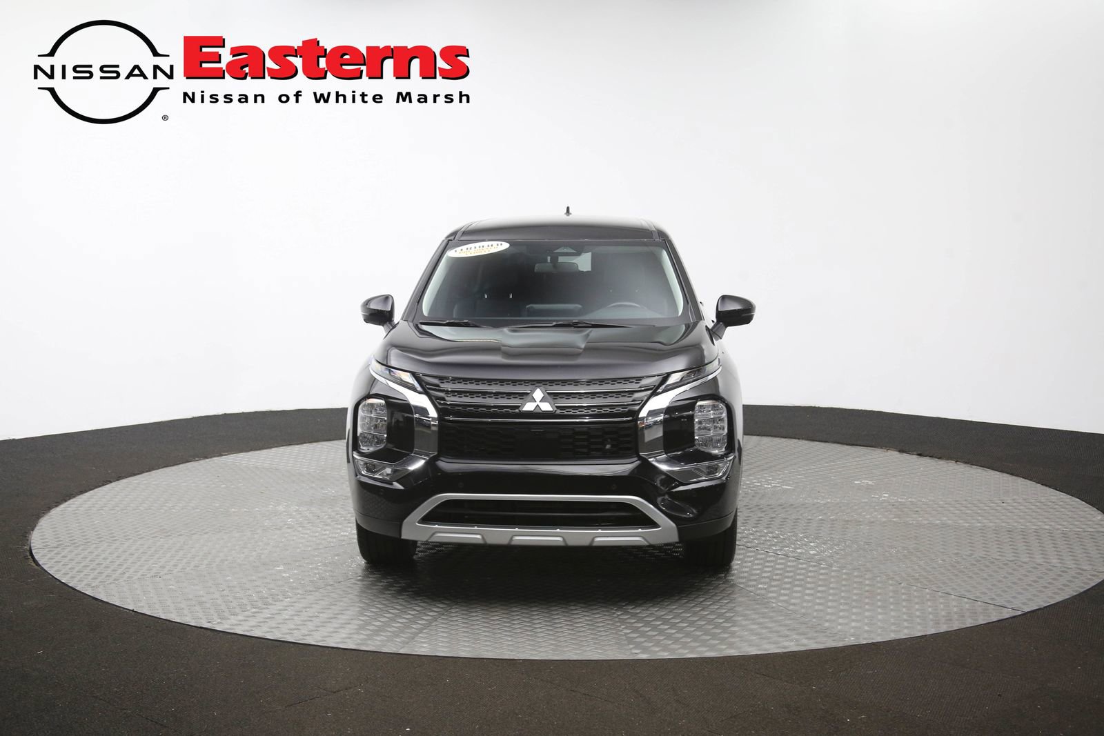 Used 2024 Mitsubishi Outlander AWD image 52