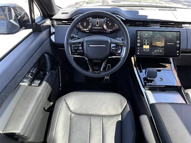 Used 2024 Land Rover Range Rover Sport Dynamic SE AWD/4WD image 6