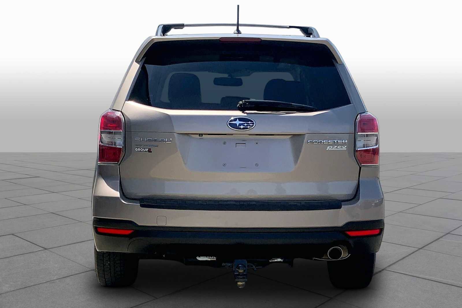 Used 2015 Subaru Forester 2.5i Limited AWD/4WD image 5