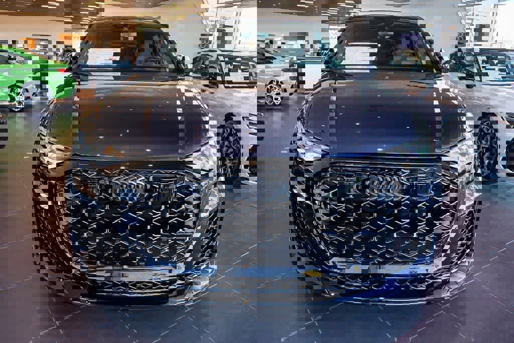 New 2026 Audi RS Q8 performance image 2