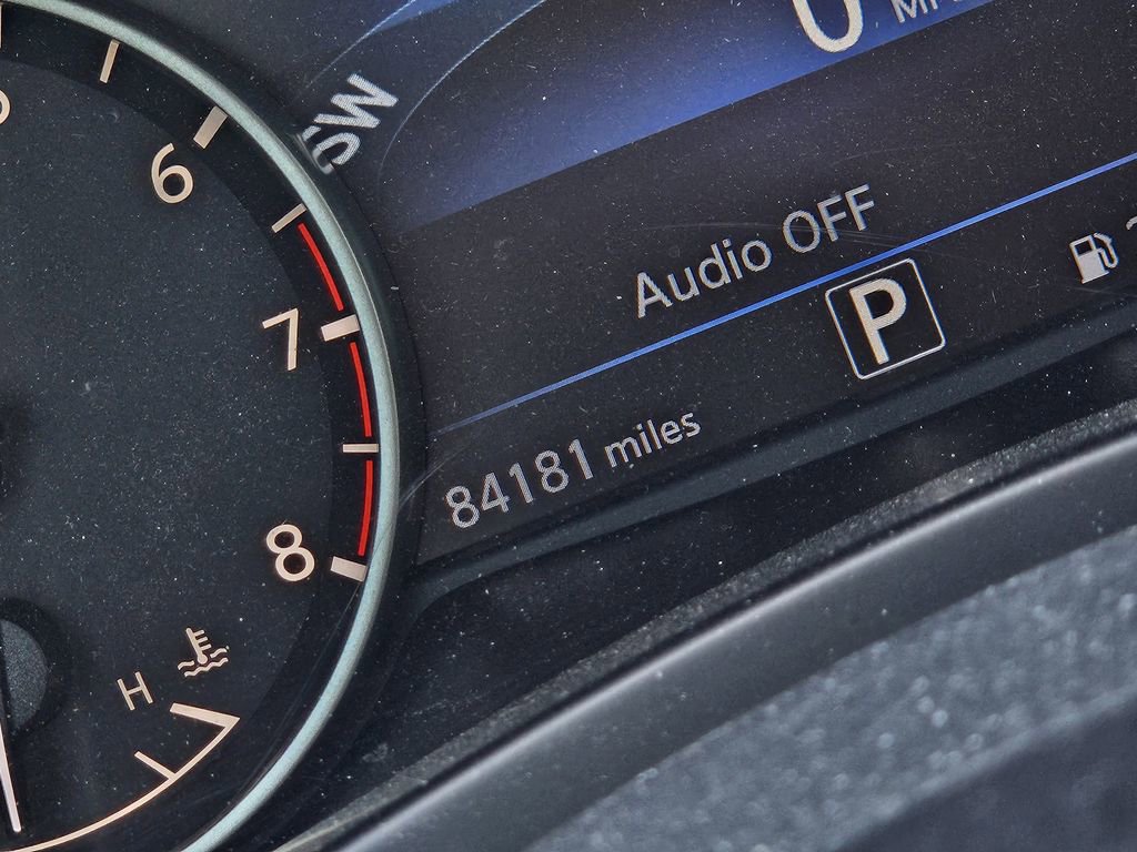 Used 2018 Nissan Murano SL w/ Moonroof Package image 13