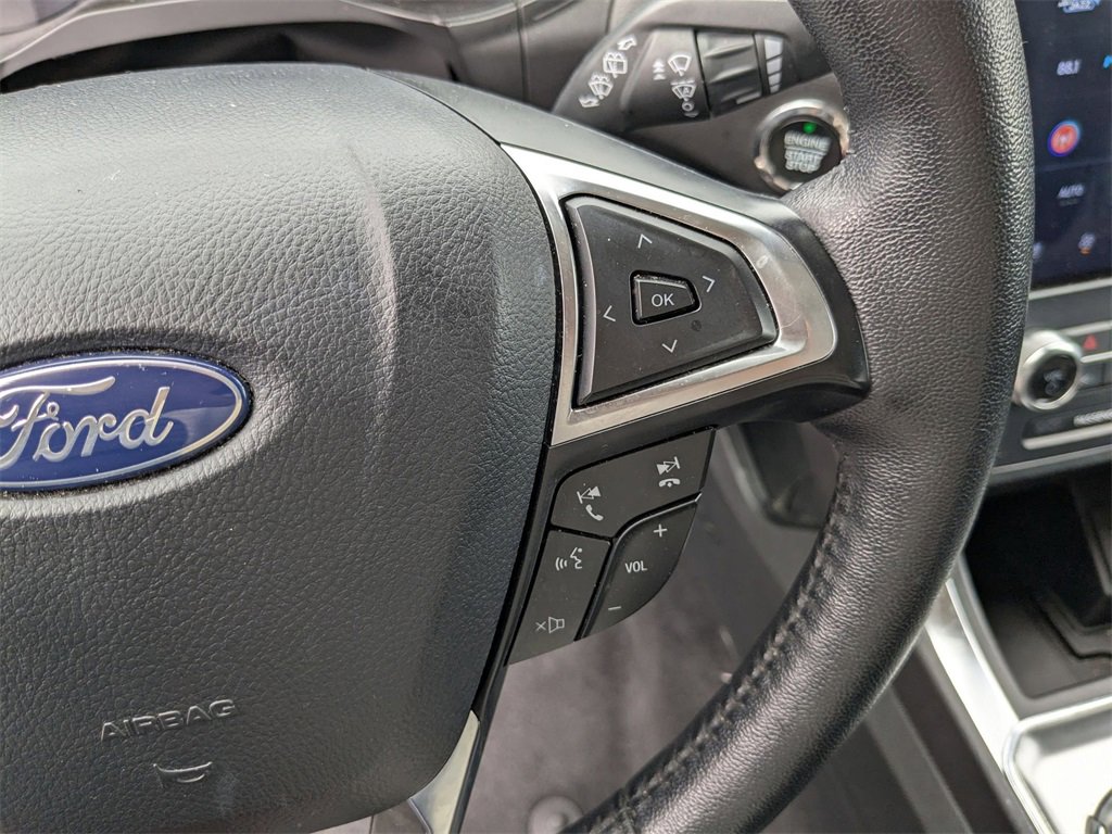Used 2024 Ford Edge Titanium image 20