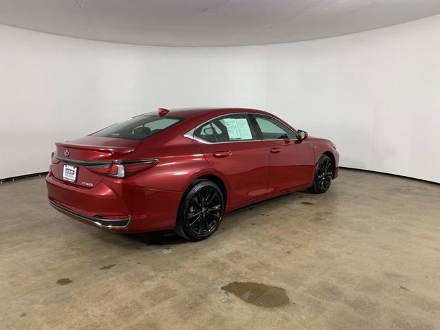 Used 2025 Lexus ES 300h F Sport w/ Accessory Package (Z2) image 8
