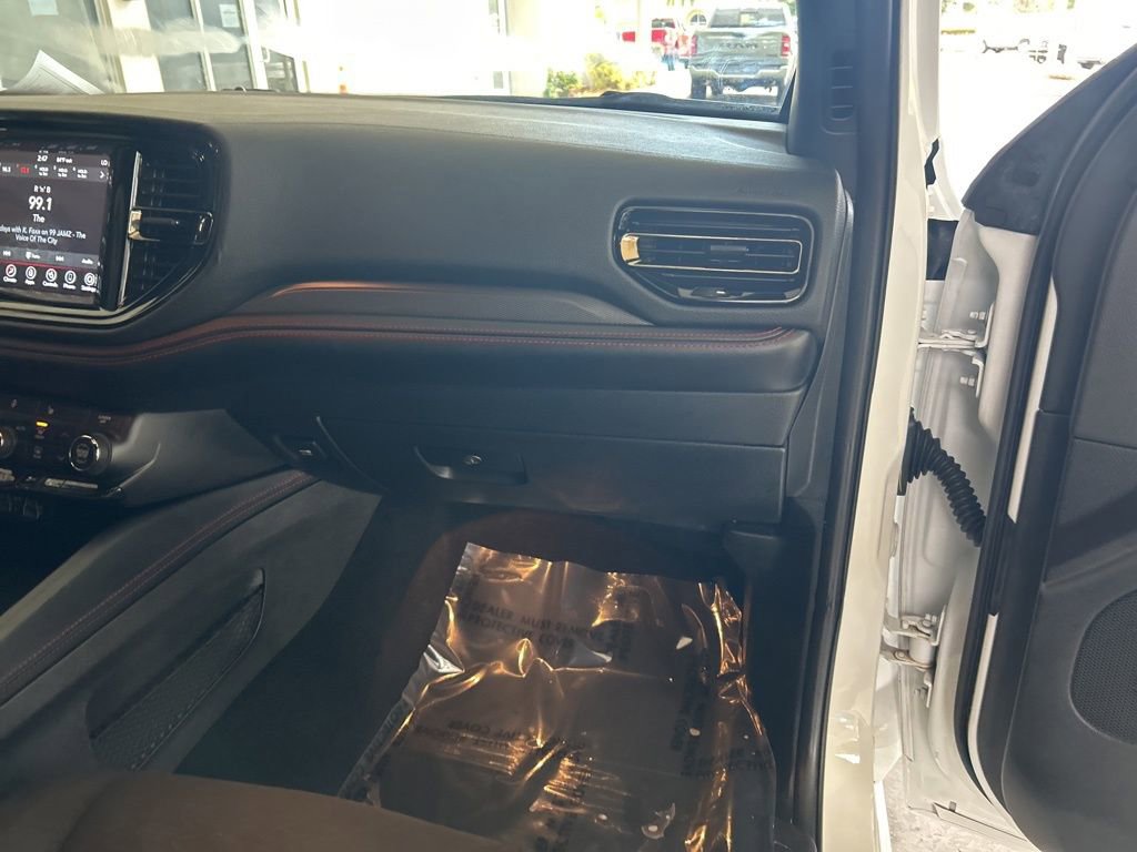 Certified 2023 Dodge Durango GT image 20