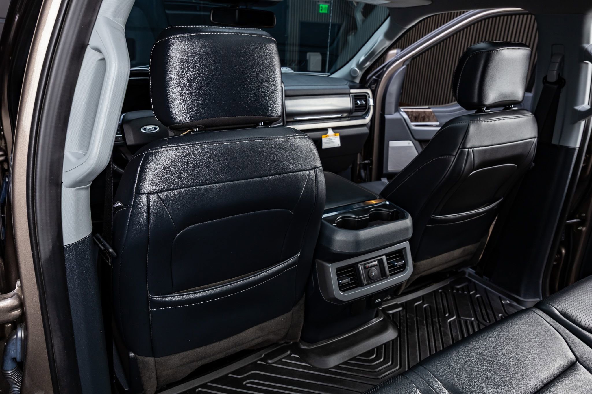 Used 2023 Ford F250 Lariat w/ Lariat Ultimate Package image 33