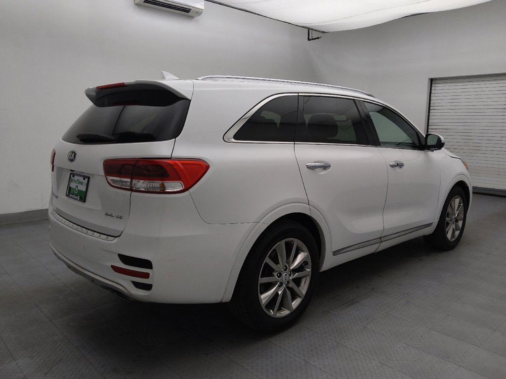 Used 2016 Kia Sorento SX w/ SXL Technology Package FWD image 9