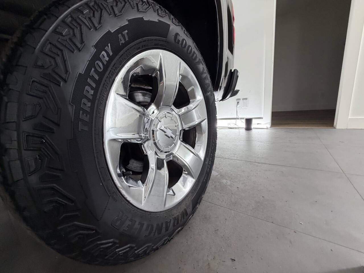 Used 2015 Chevrolet Silverado 1500 LT w/ Rally 2 Edition AWD/4WD image 5