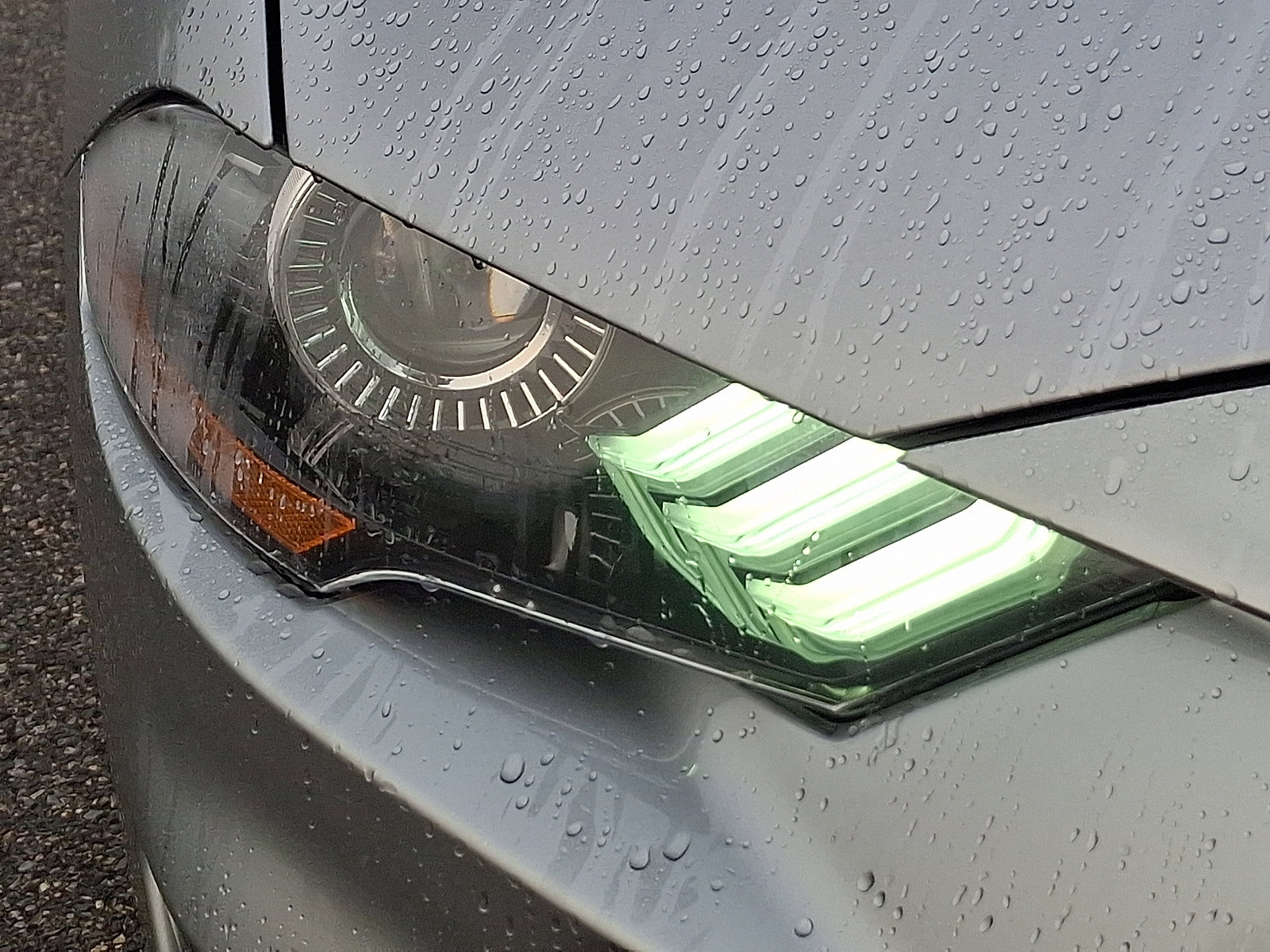 Used 2020 Ford Mustang GT Premium w/ Equipment Group 401A image 9