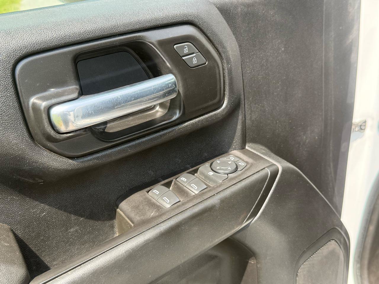 Used 2021 GMC Sierra 3500 4x4 Crew Cab w/ Convenience Package image 13