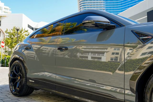 Used 2023 Lamborghini Urus Performante image 37