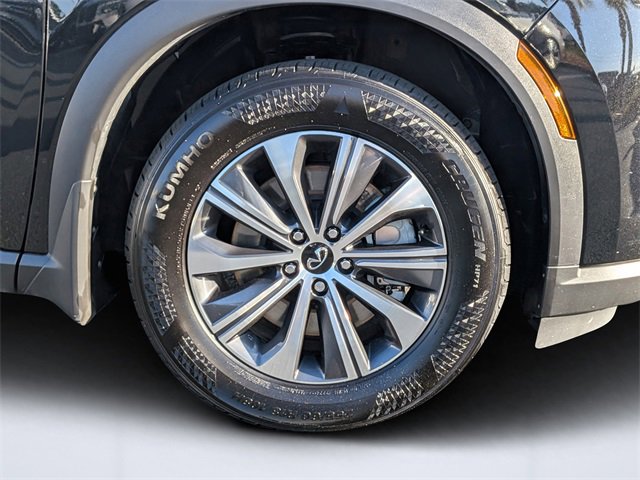 Used 2025 INFINITI QX60 Pure image 10