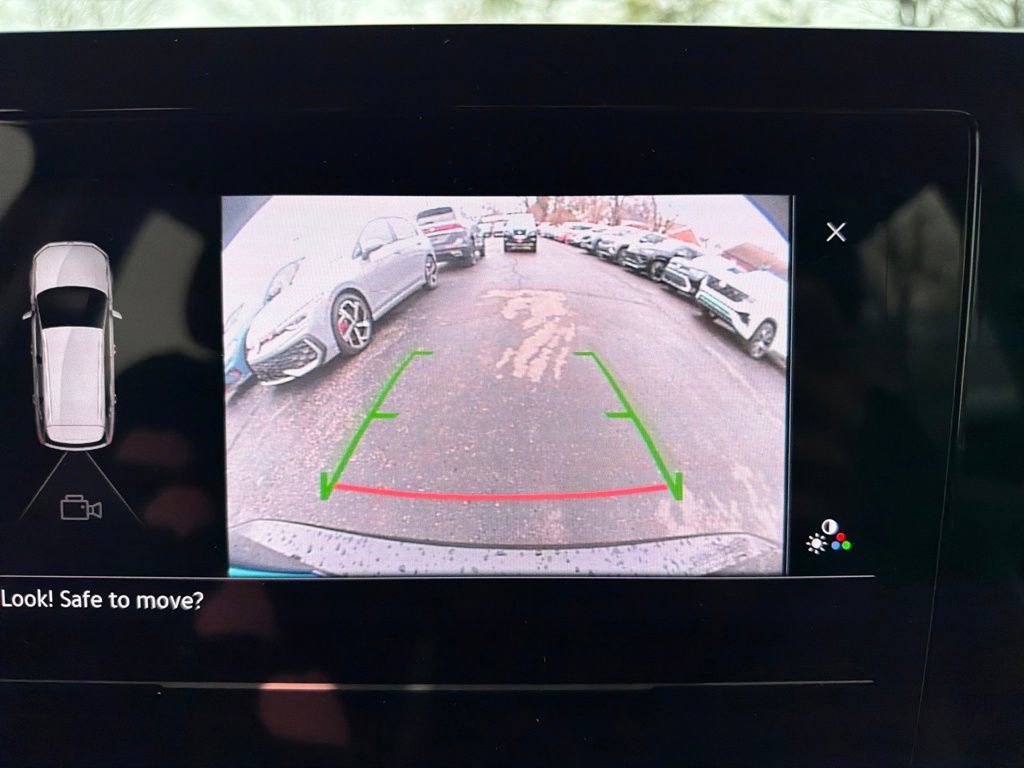 New 2026 Volkswagen Taos S image 20