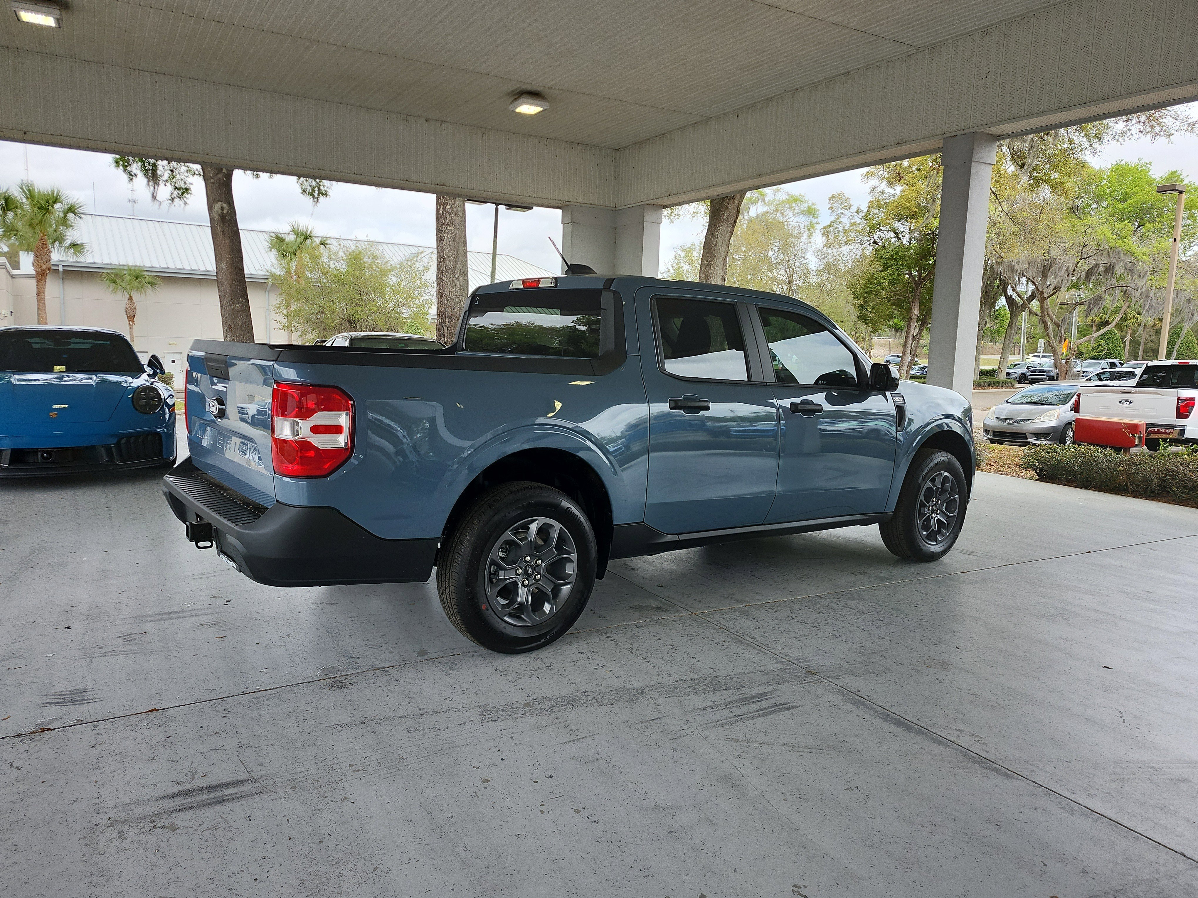 New 2026 Ford Maverick XLT w/ XLT Luxury Package AWD/4WD image 5