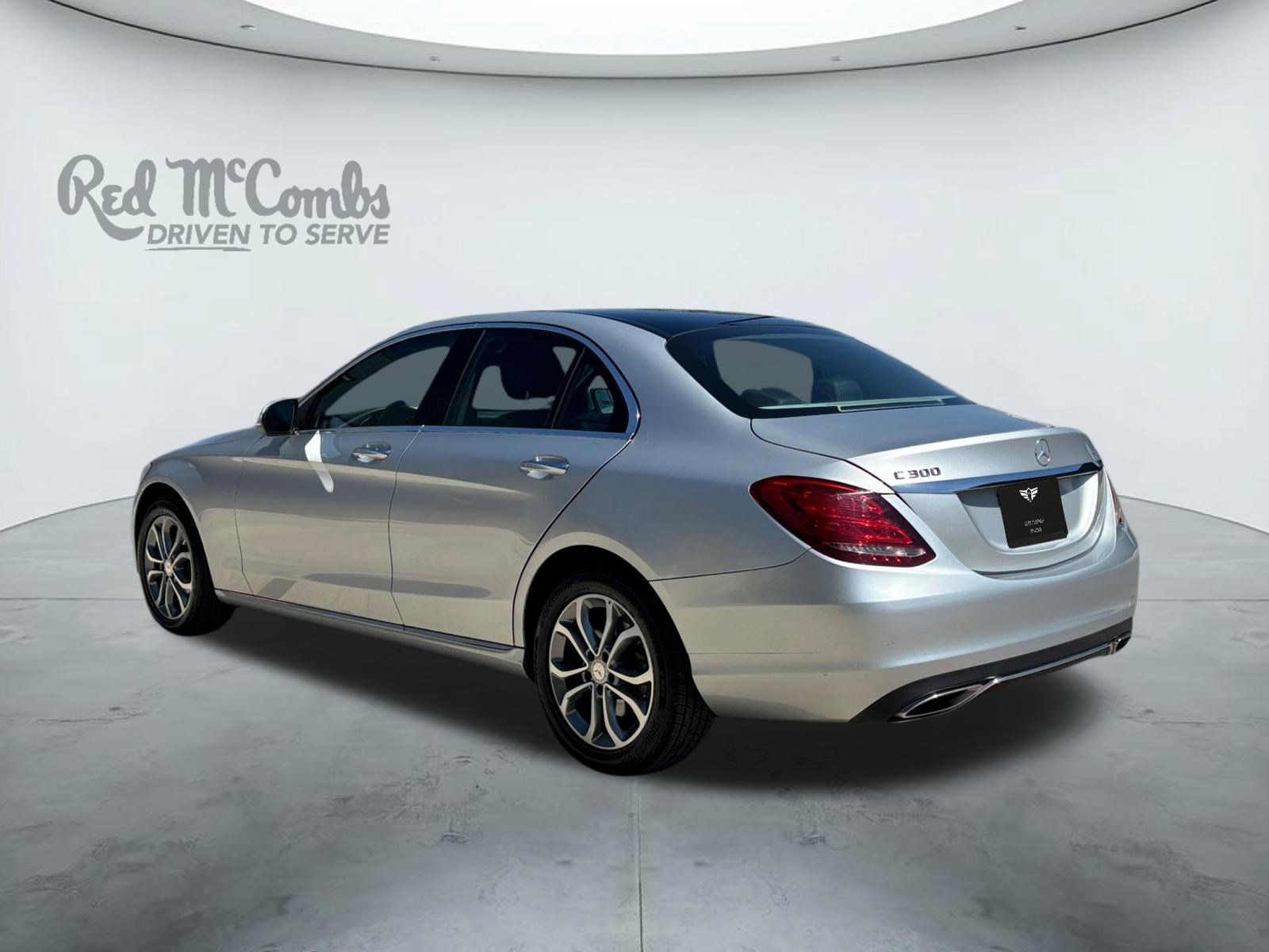 Used 2015 Mercedes-Benz C 300 4MATIC Sedan image 2