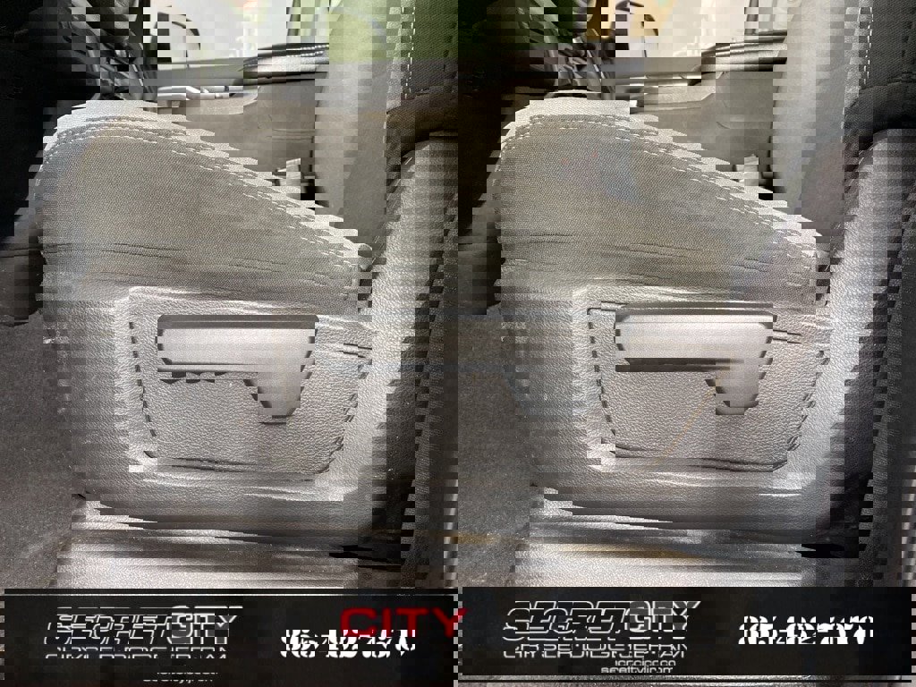 Used 2019 RAM 3500 Big Horn image 13