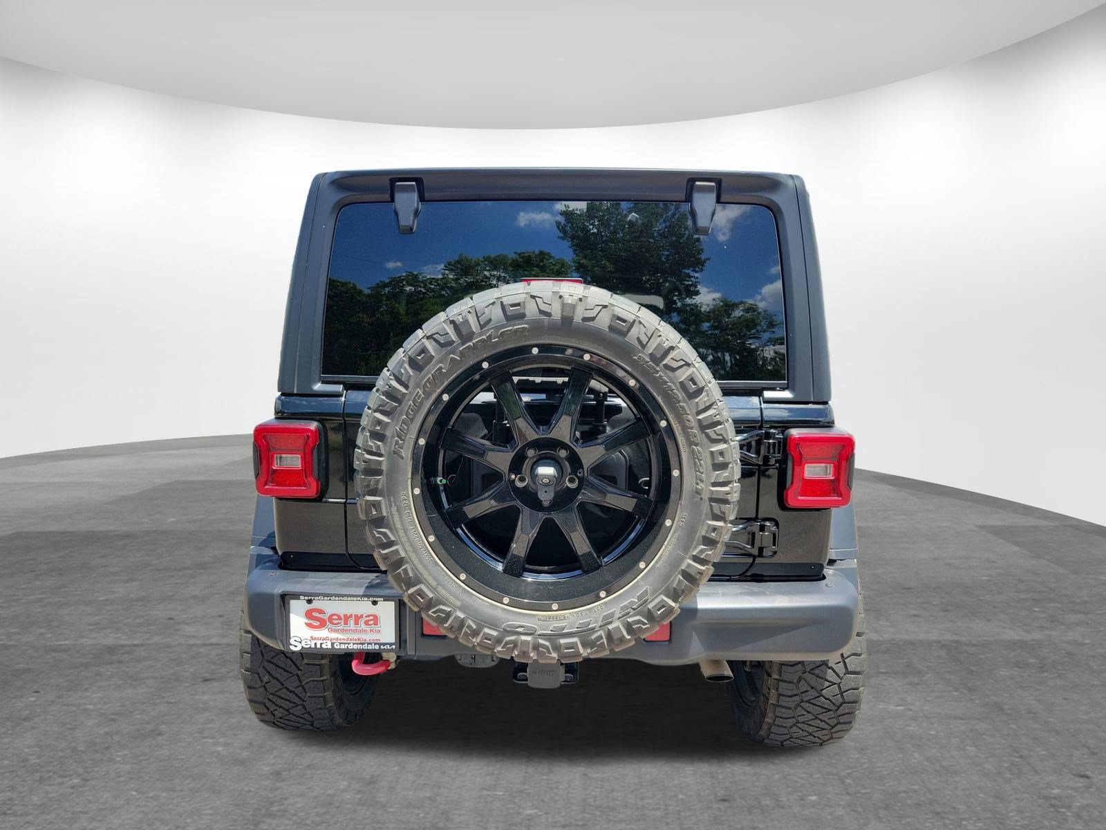 Used 2019 Jeep Wrangler Unlimited Rubicon w/ Dual Top Group AWD/4WD image 26