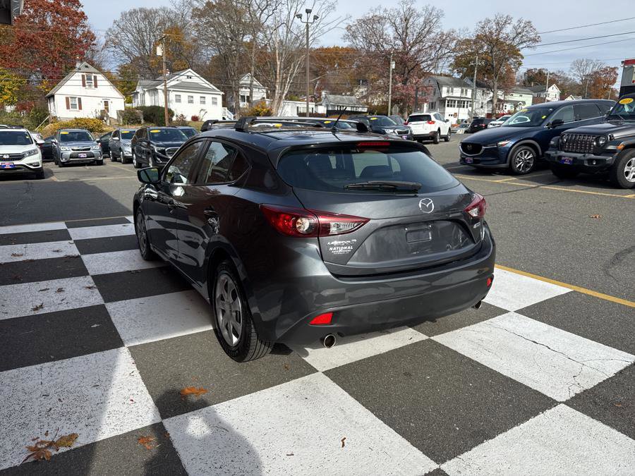 Used 2015 MAZDA MAZDA3 i Sport image 4